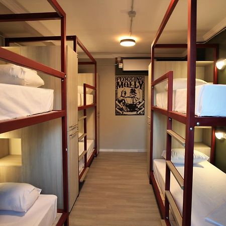 Stay Hybrid Hostel Thessalonique Extérieur photo