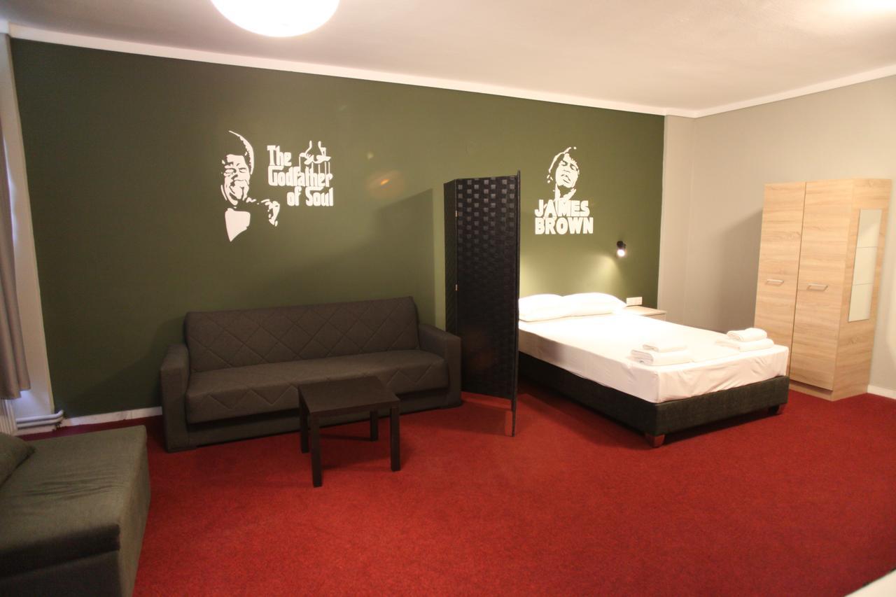Stay Hybrid Hostel Thessalonique Extérieur photo