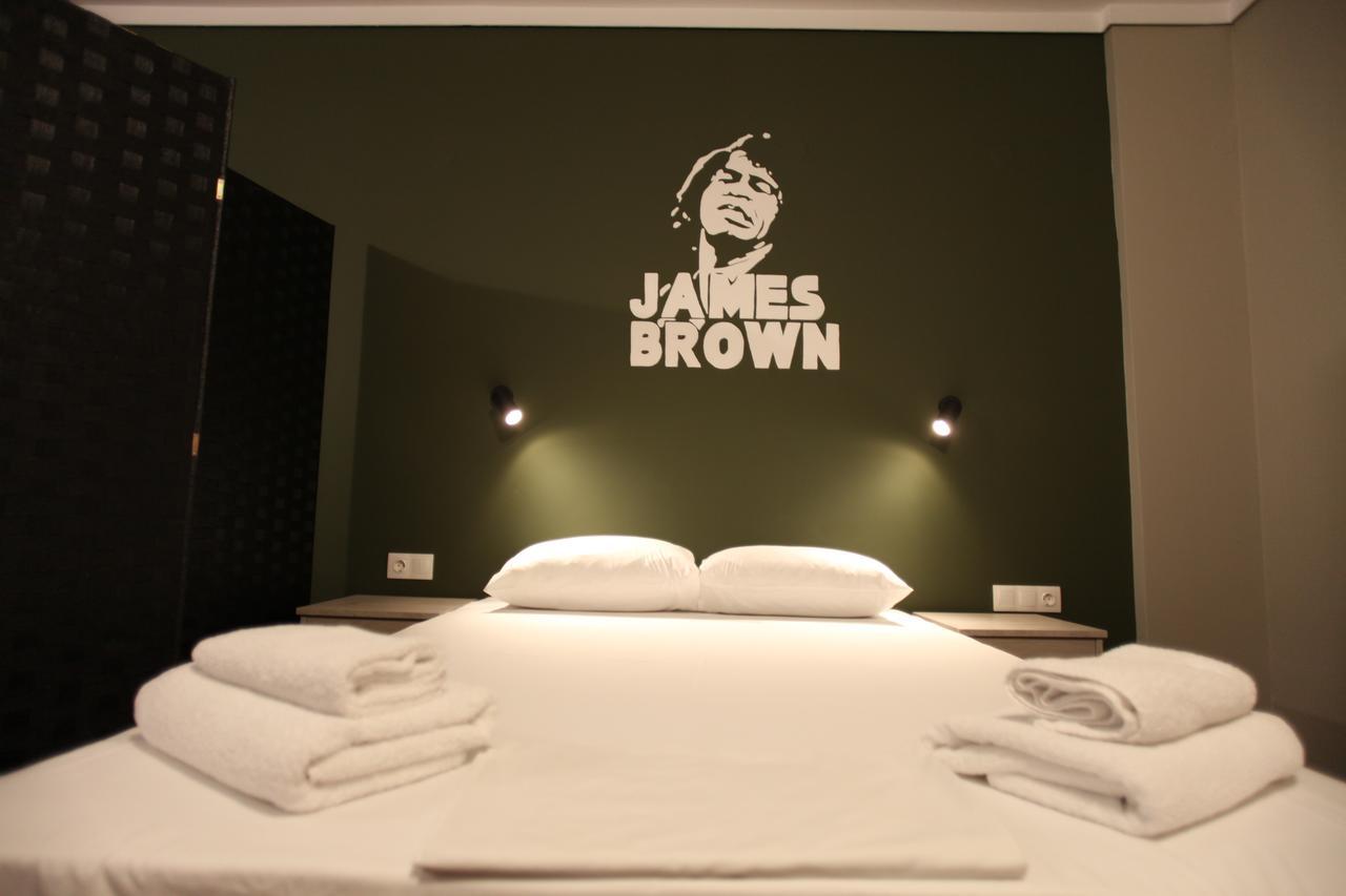 Stay Hybrid Hostel Thessalonique Extérieur photo